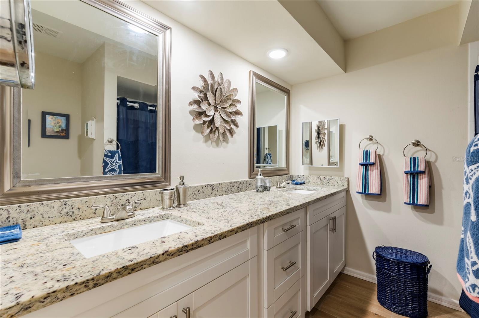 Image 13 of 22 For 2238 Lark Circle W D