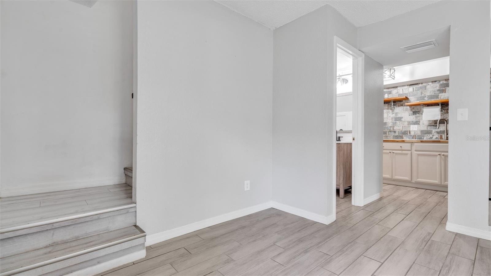 Image 14 of 37 For 1844 Bough Avenue C