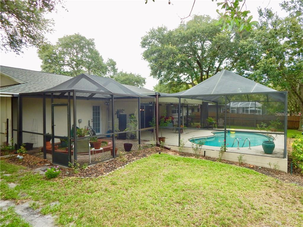 Image 18 of 35 For 2911 Mill Stream Court