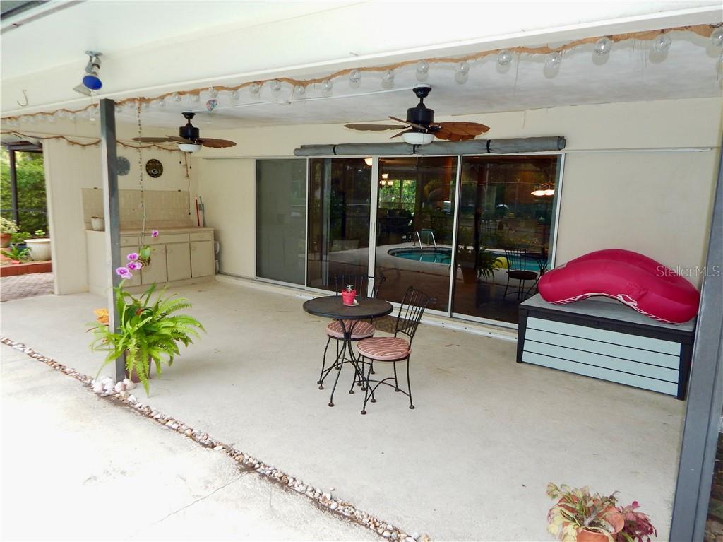 Image 19 of 35 For 2911 Mill Stream Court