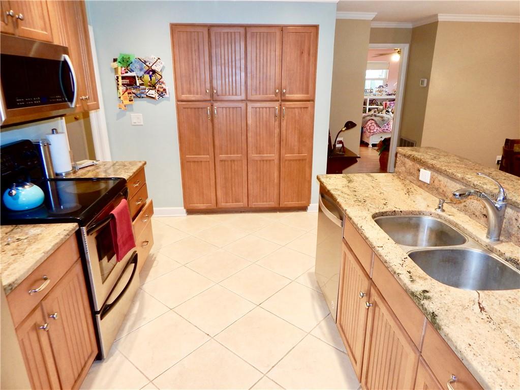 Image 9 of 35 For 2911 Mill Stream Court