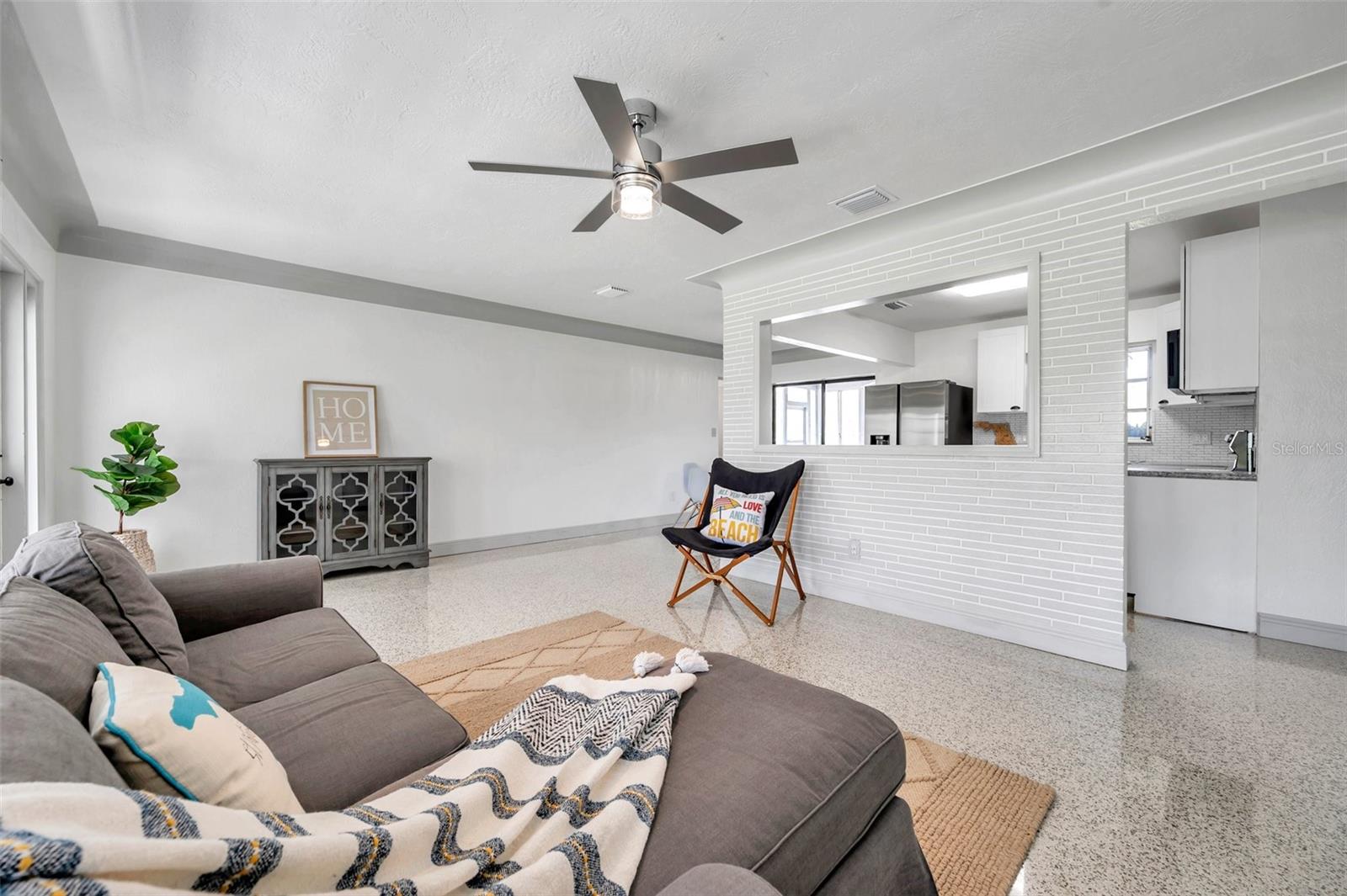 Image 9 of 27 For 3100 70th Street N