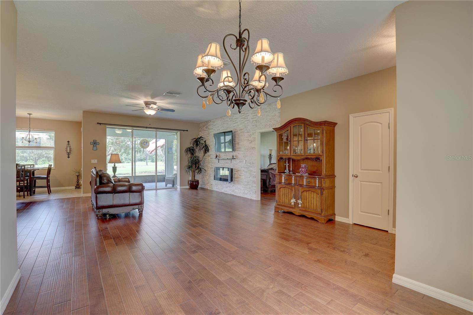 Image 10 of 51 For 3813 Salida Delsol Drive