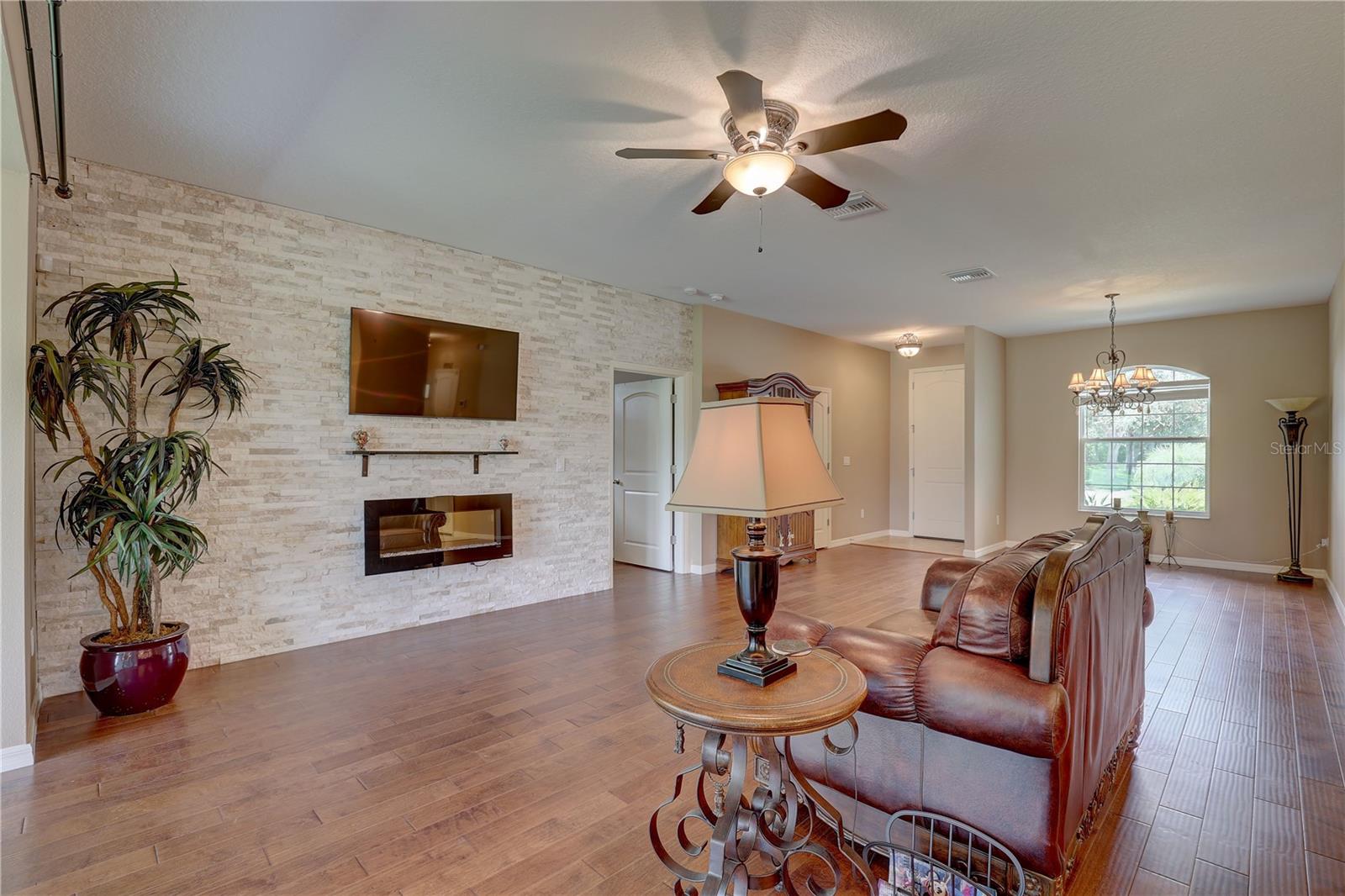 Image 13 of 51 For 3813 Salida Delsol Drive