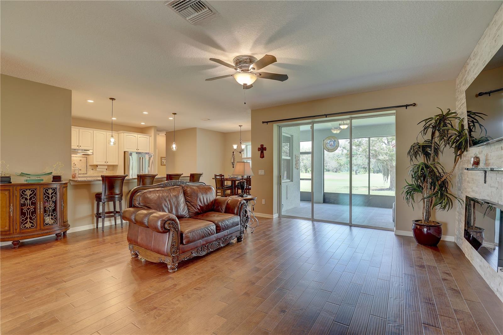 Image 14 of 51 For 3813 Salida Delsol Drive