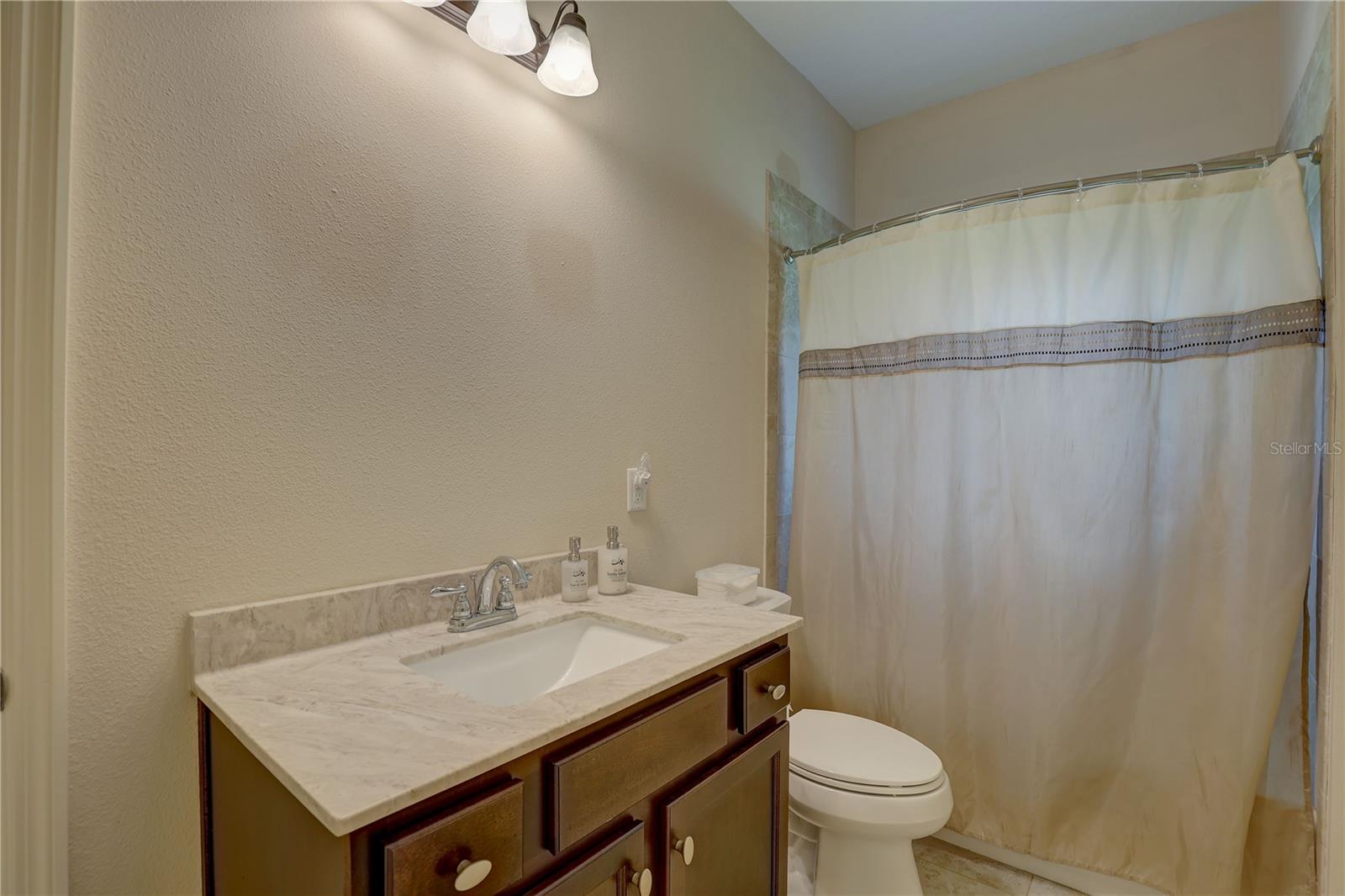 Image 32 of 51 For 3813 Salida Delsol Drive