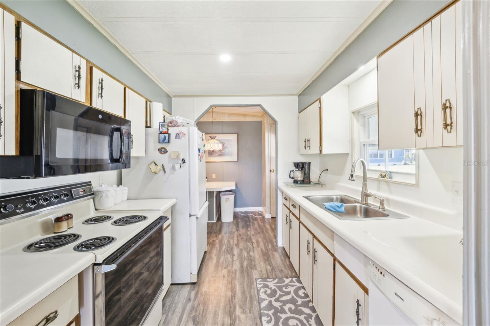 Image 12 of 29 For 97 Parson Drive