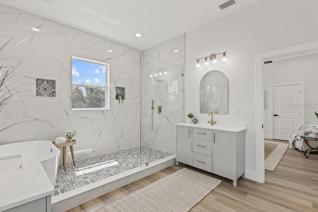 Image 12 of 15 For 4513 21st Street N