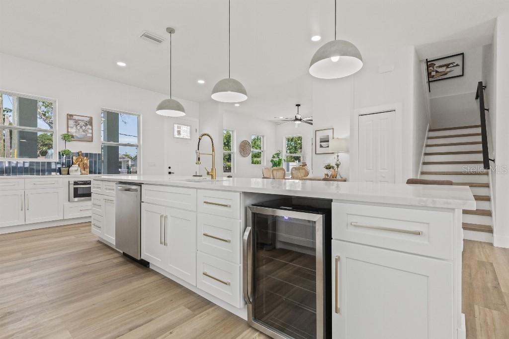 Image 5 of 15 For 4513 21st Street N