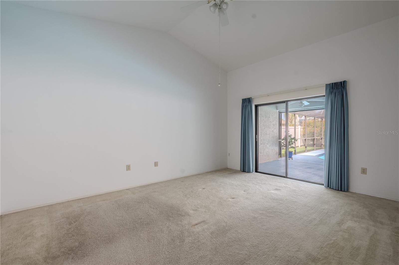 Image 25 of 51 For 1838 Eagle Ridge Boulevard