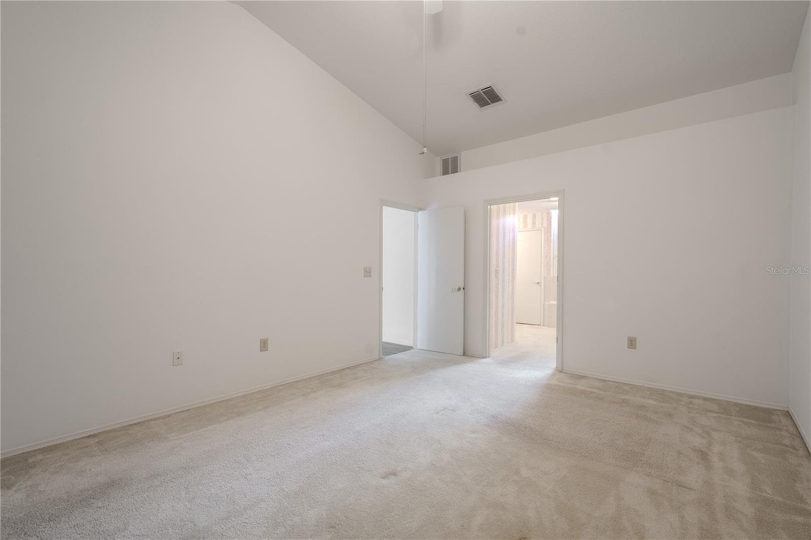 Image 26 of 51 For 1838 Eagle Ridge Boulevard