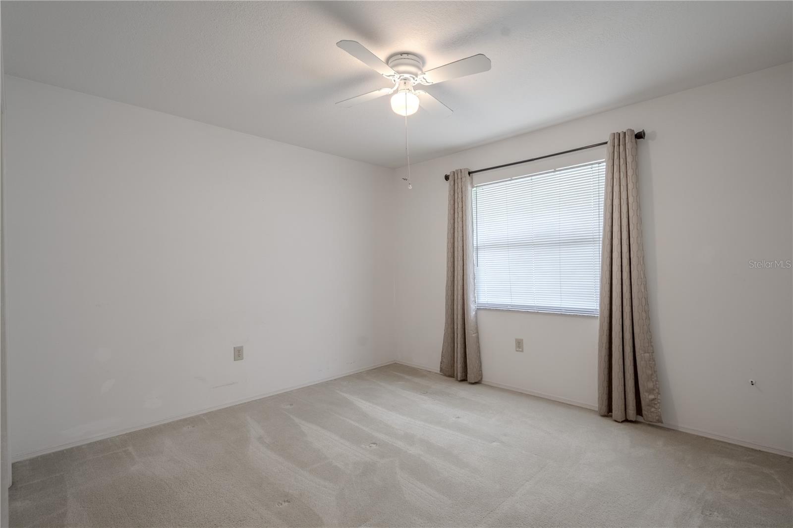 Image 37 of 51 For 1838 Eagle Ridge Boulevard