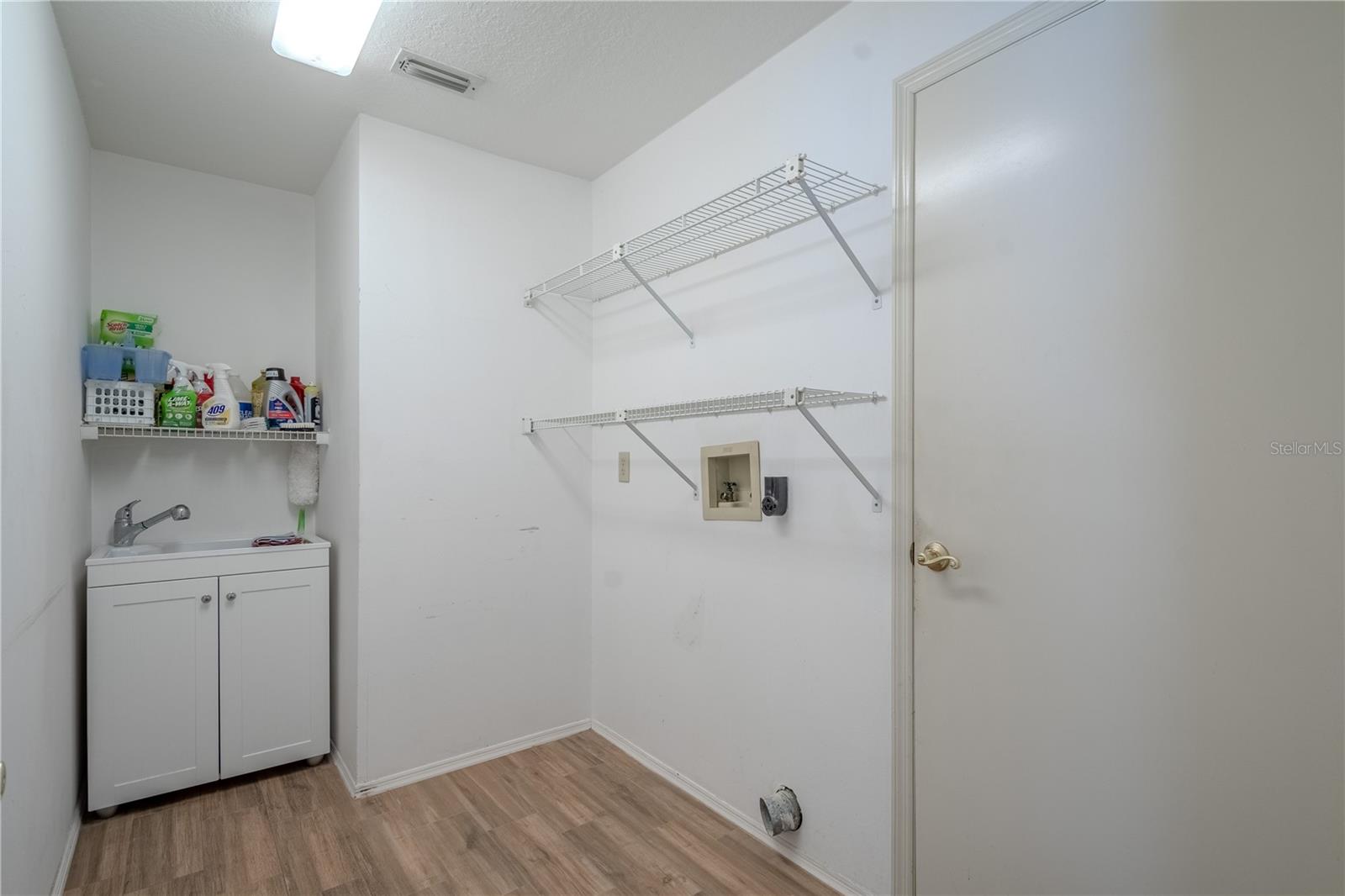 Image 41 of 51 For 1838 Eagle Ridge Boulevard