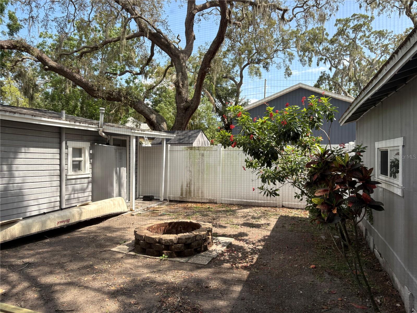 Image 22 of 30 For 420 5th Street N