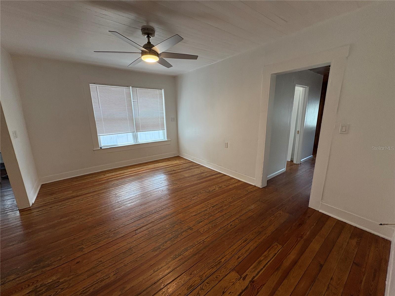 Image 8 of 30 For 420 5th Street N