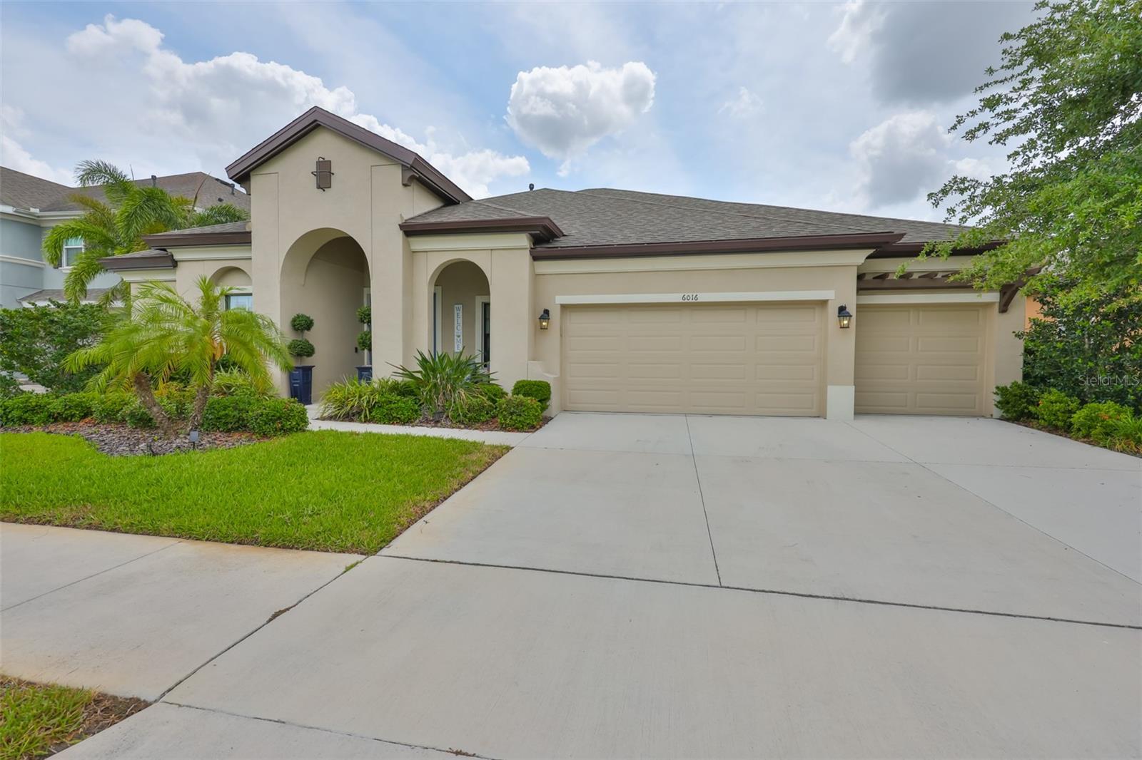 Details for 6016 Shadowlake Drive, APOLLO BEACH, FL 33572