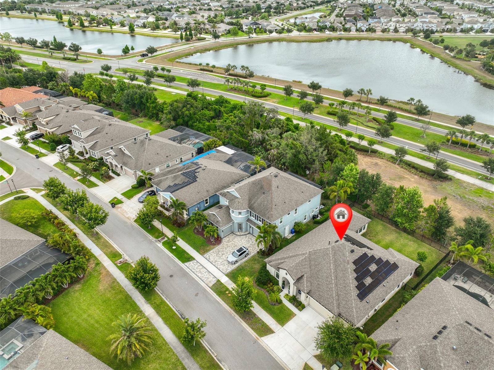 Listing photo id 46 for 6016 Shadowlake Drive