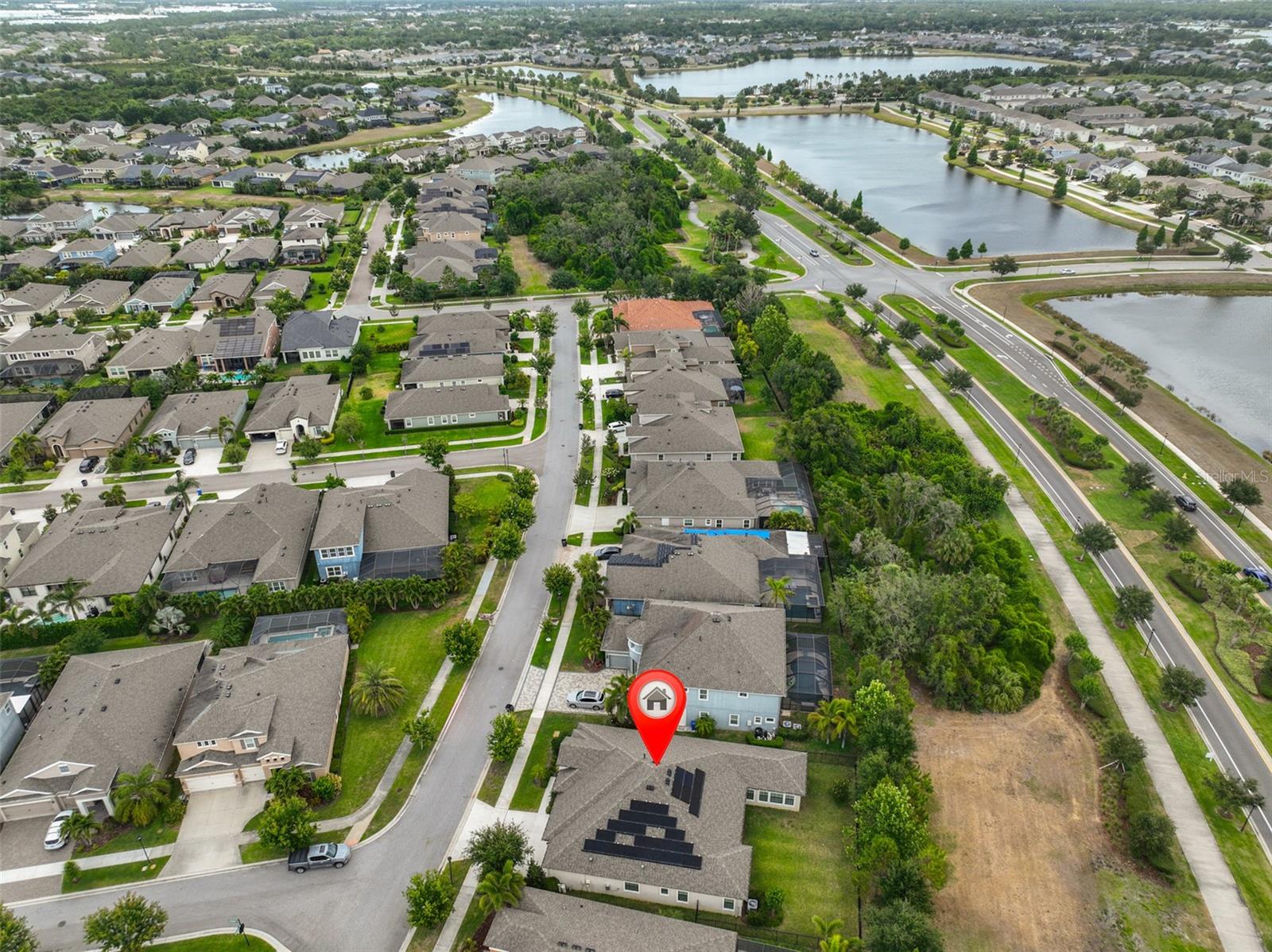 Listing photo id 49 for 6016 Shadowlake Drive