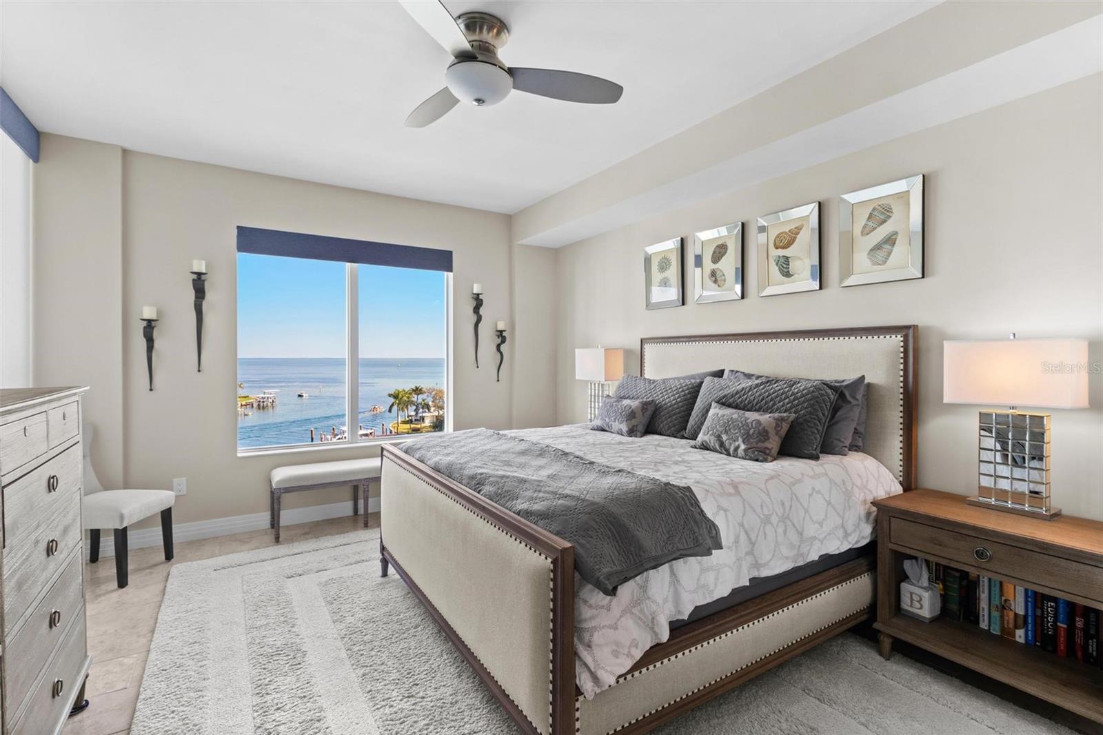 Image 18 of 53 For 1325 Snell Isle Boulevard Ne 708