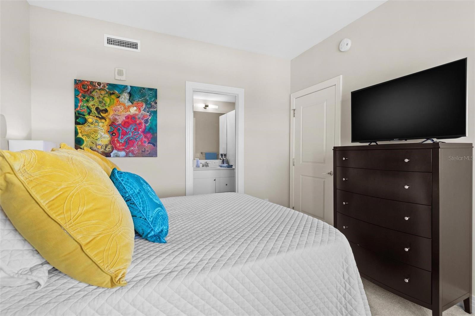 Image 26 of 53 For 1325 Snell Isle Boulevard Ne 708