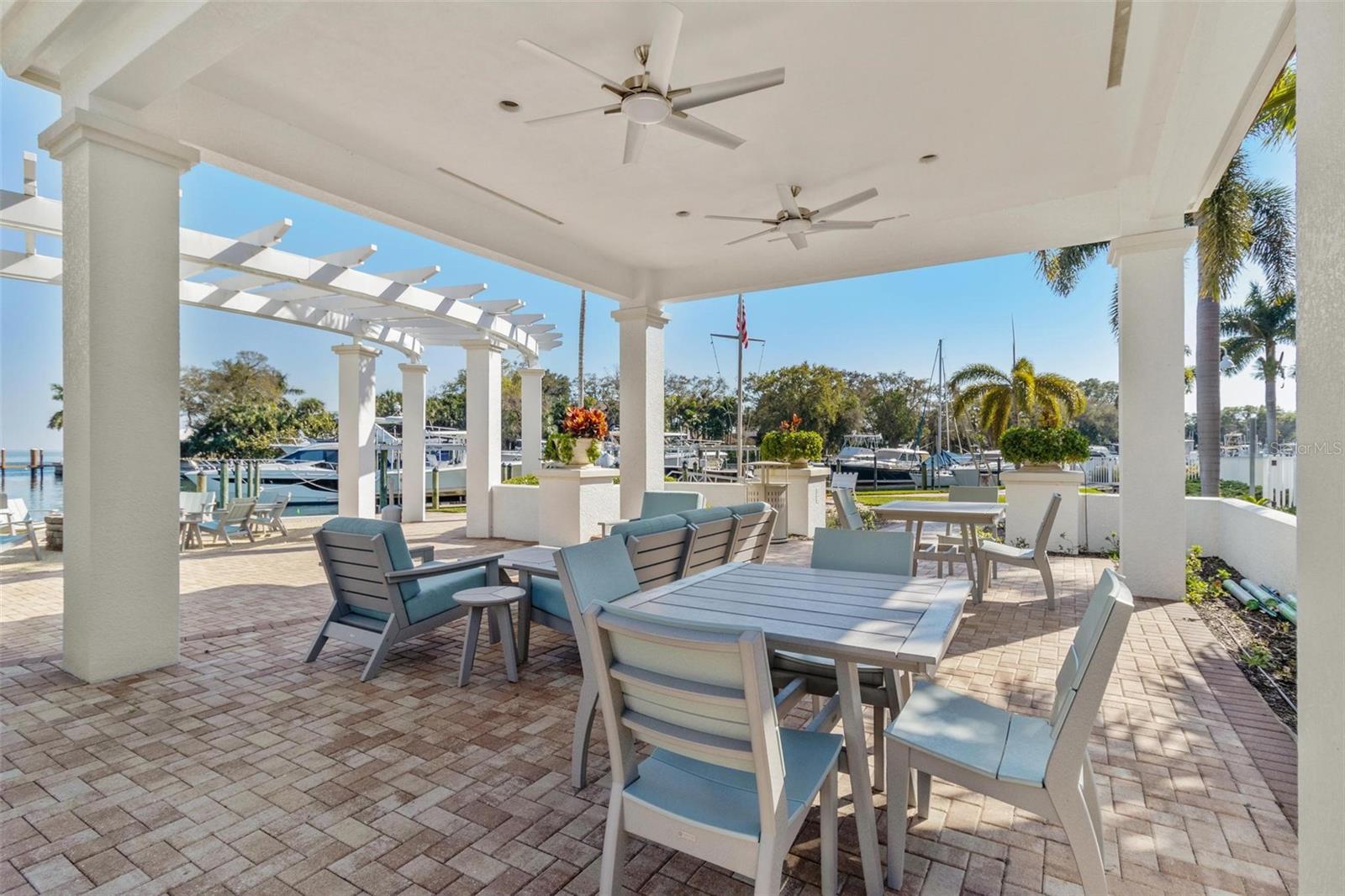 Image 41 of 53 For 1325 Snell Isle Boulevard Ne 708