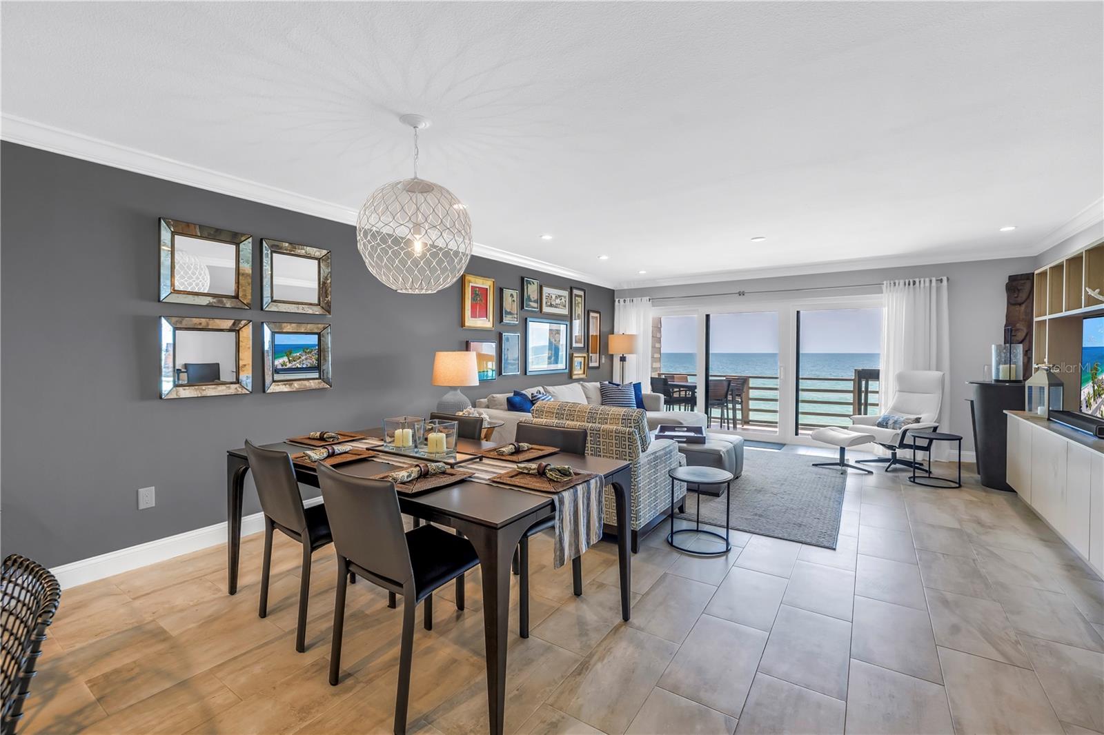 Listing photo id 18 for 8226 Gulf Boulevard 2