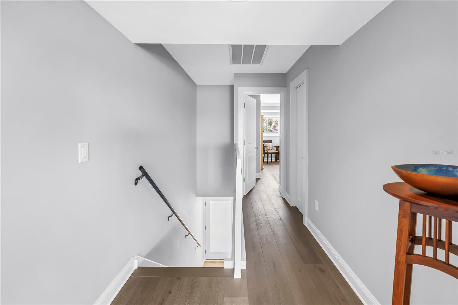 Listing photo id 35 for 8226 Gulf Boulevard 2