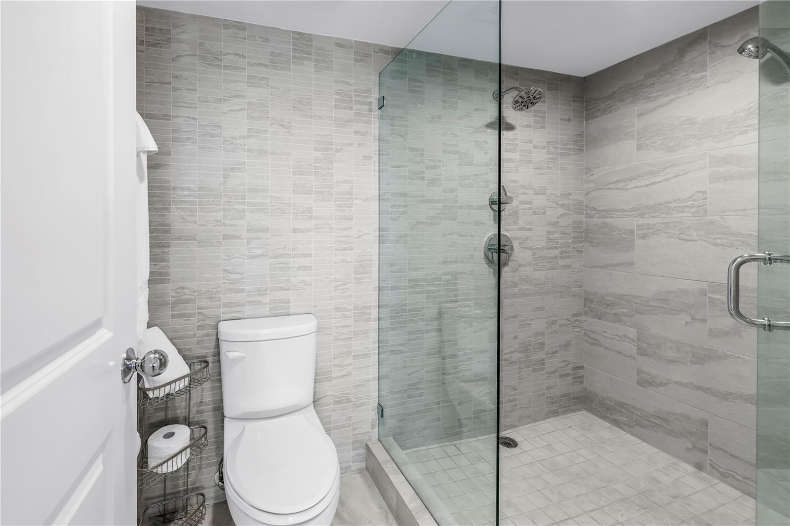 Listing photo id 43 for 8226 Gulf Boulevard 2