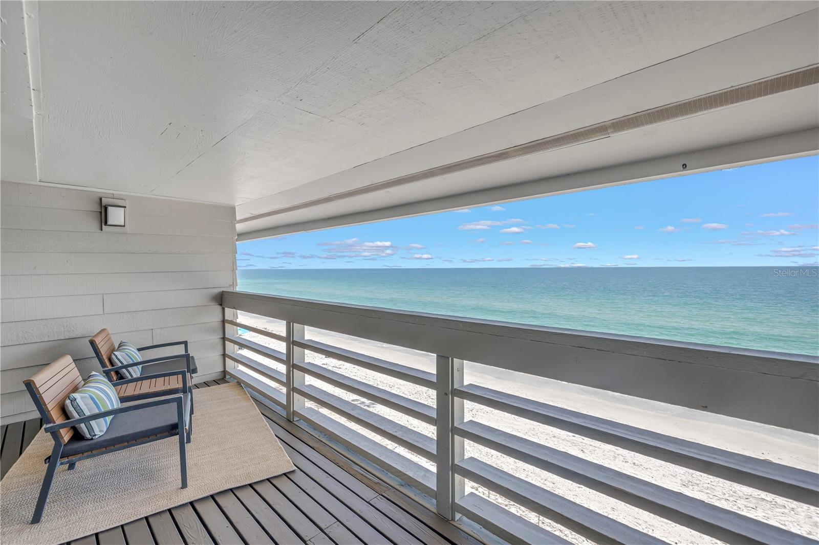 Listing photo id 45 for 8226 Gulf Boulevard 2