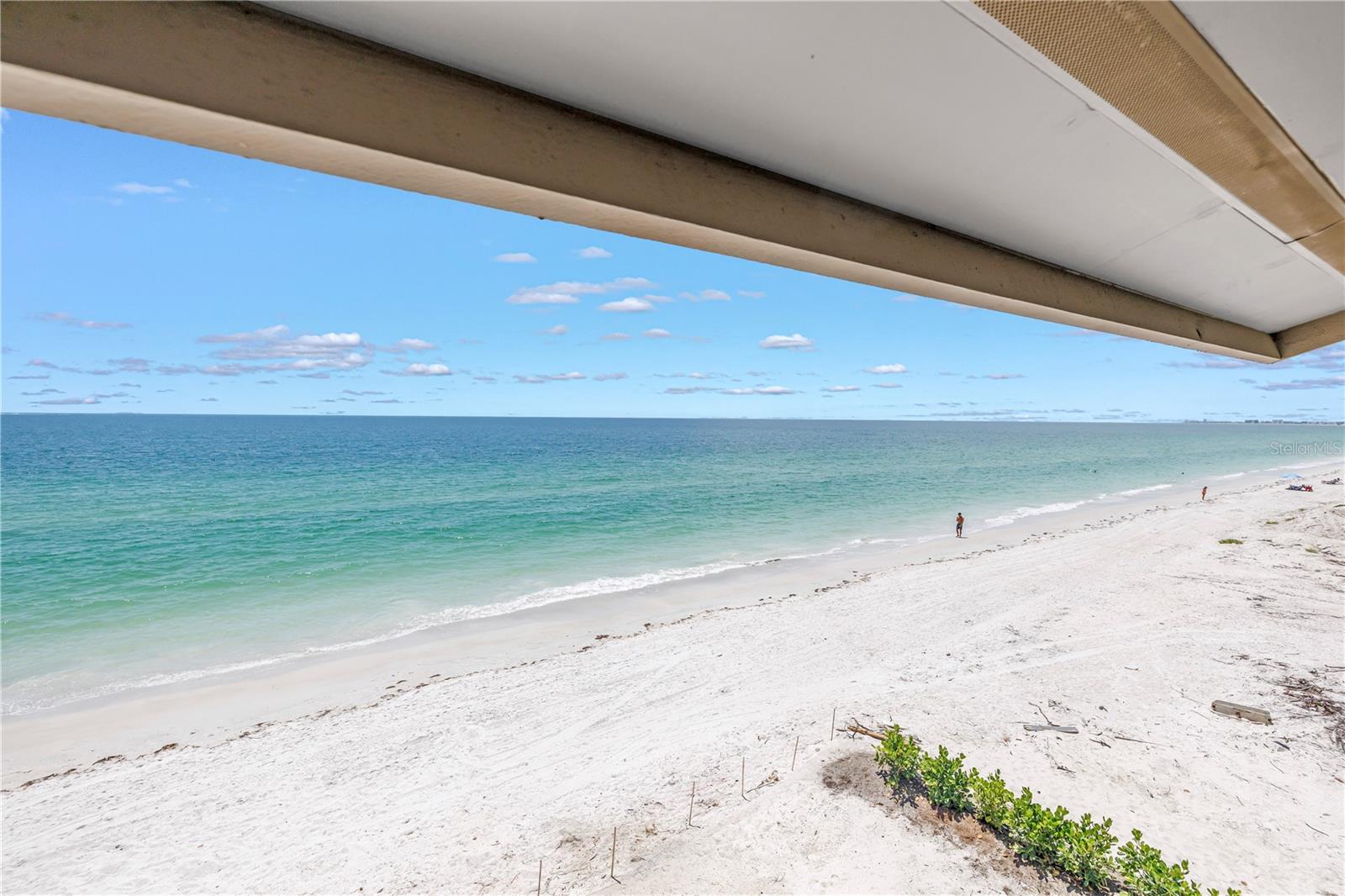 Listing photo id 48 for 8226 Gulf Boulevard 2