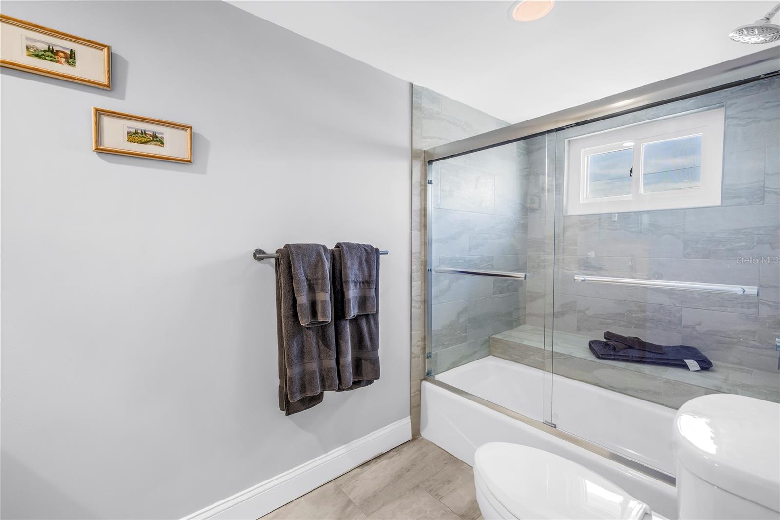 Listing photo id 54 for 8226 Gulf Boulevard 2