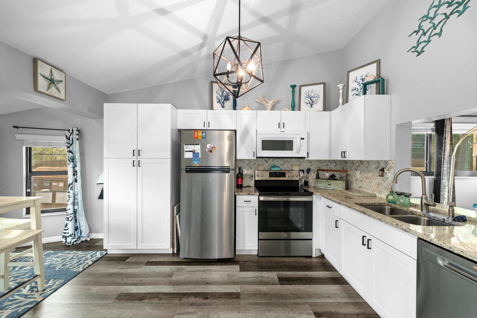Image 3 of 21 For 7741 Forest Trail 6