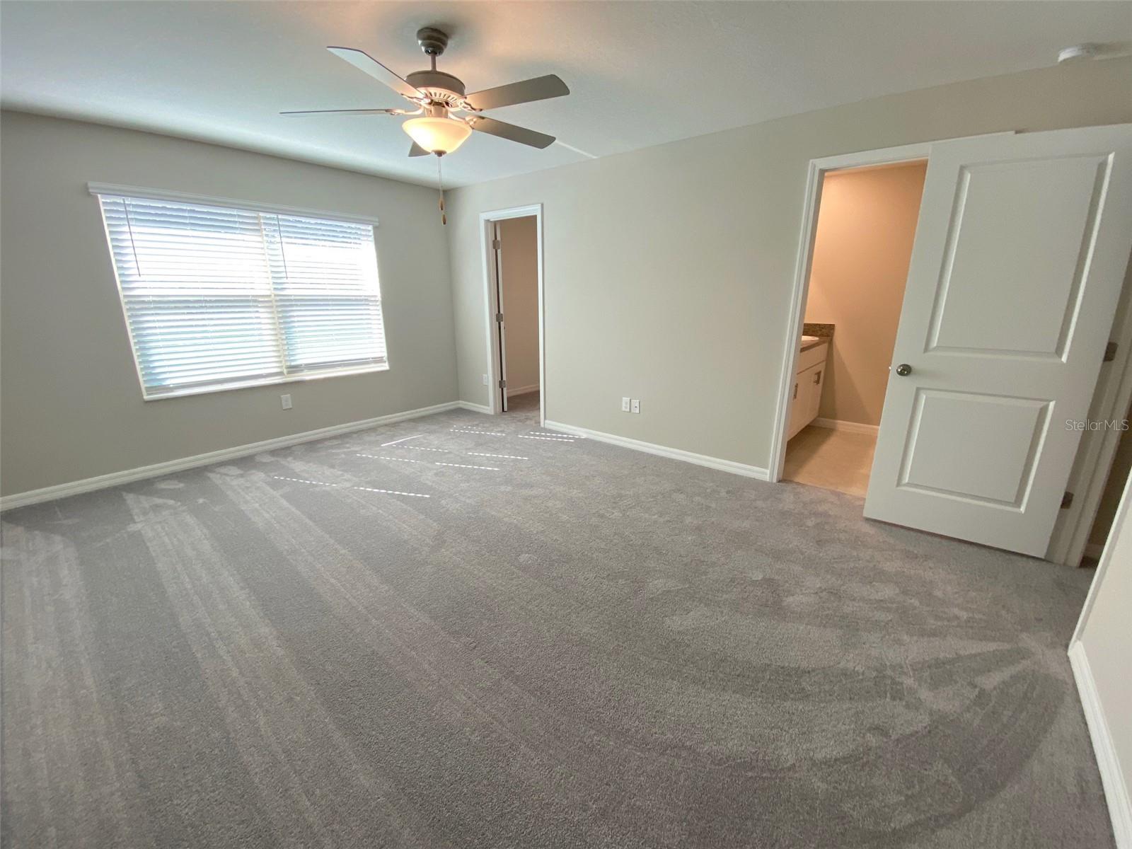 Image 19 of 67 For 11914 Castine Street