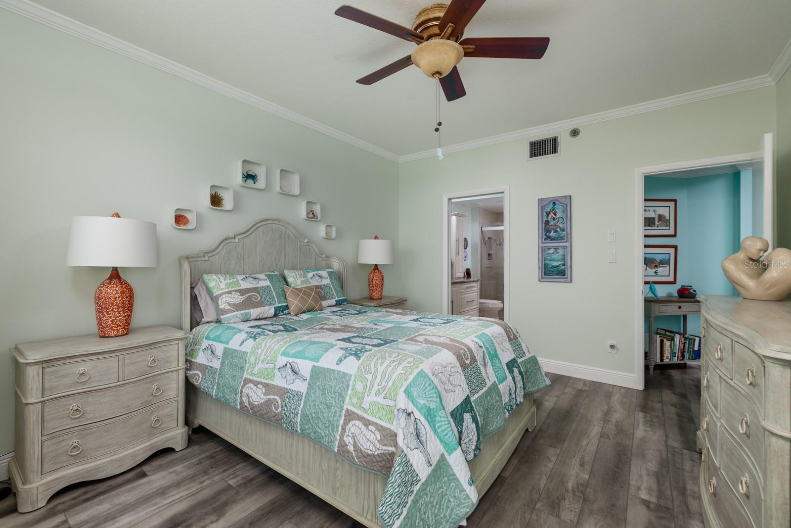 Image 15 of 43 For 7932 Sailboat Key Boulevard S 506