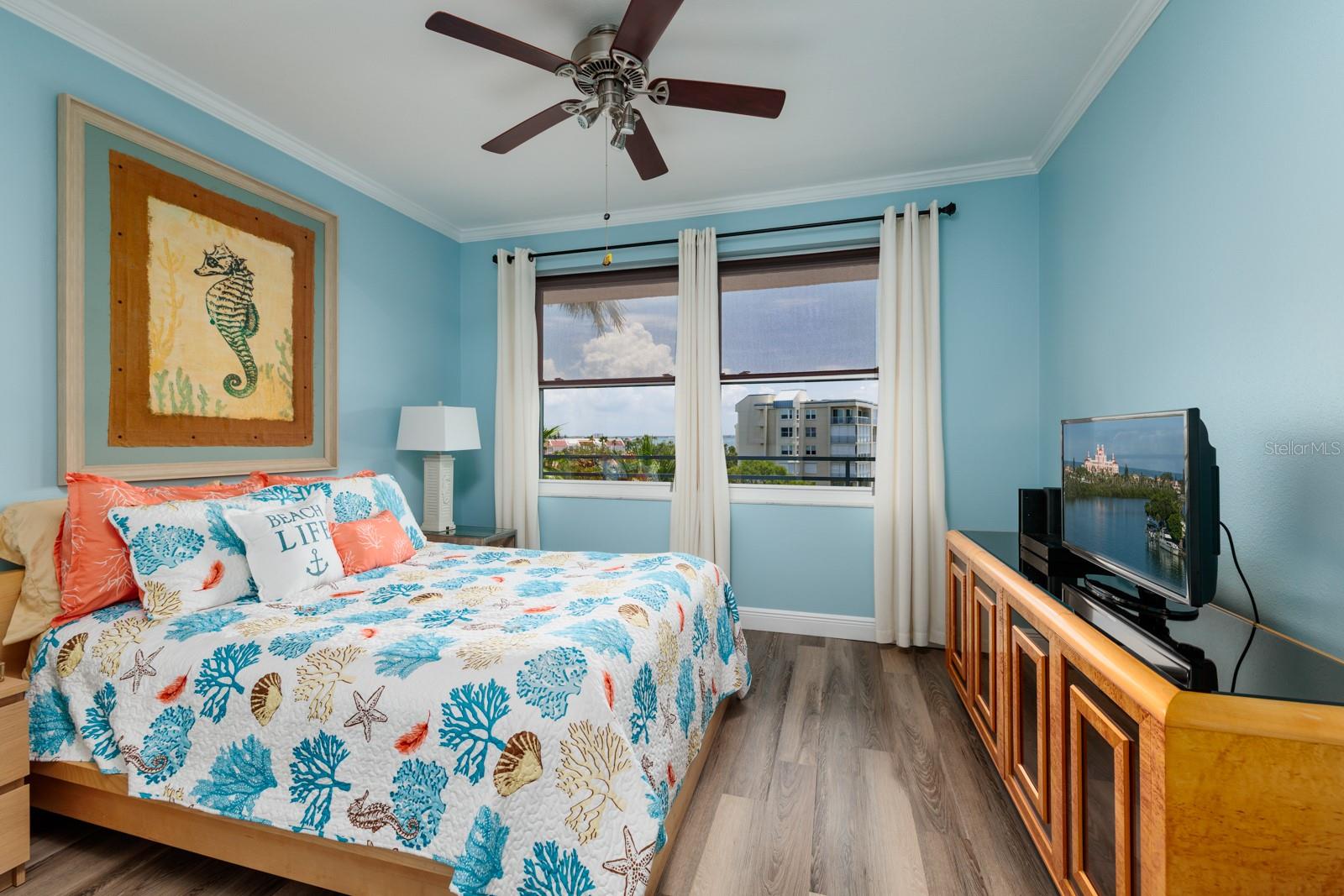 Image 18 of 43 For 7932 Sailboat Key Boulevard S 506
