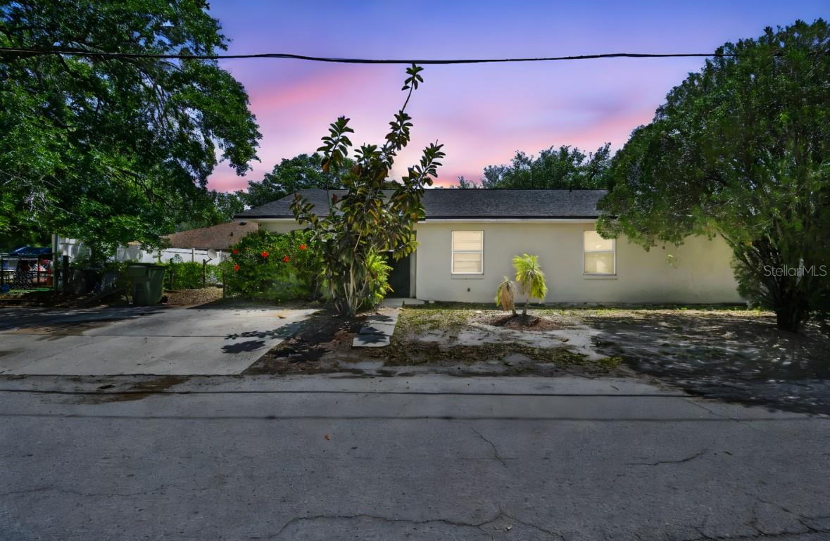 Details for 213 Palmetto Avenue Ne, WINTER HAVEN, FL 33881
