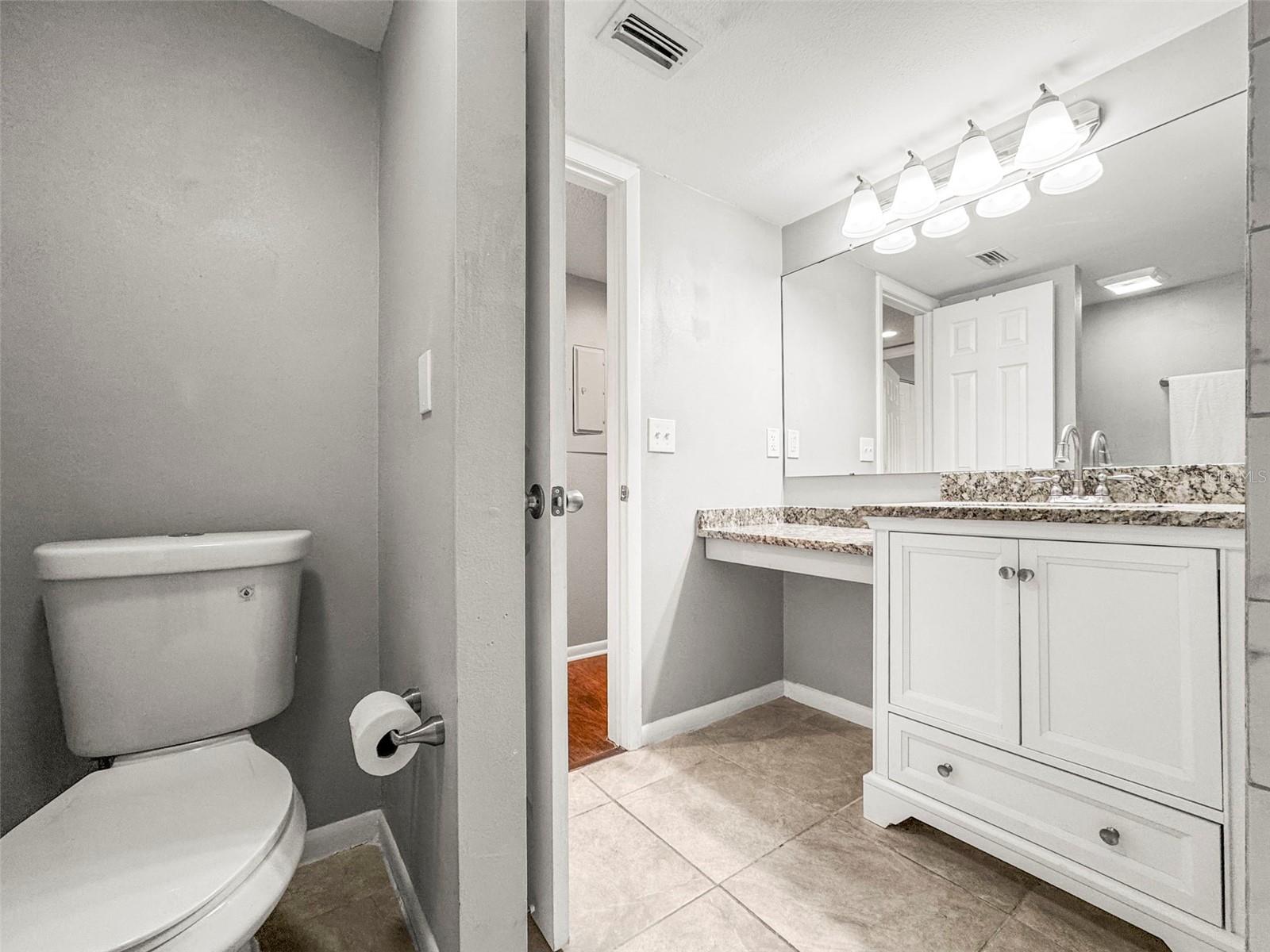 Image 36 of 57 For 2581 Countryside Boulevard 2309