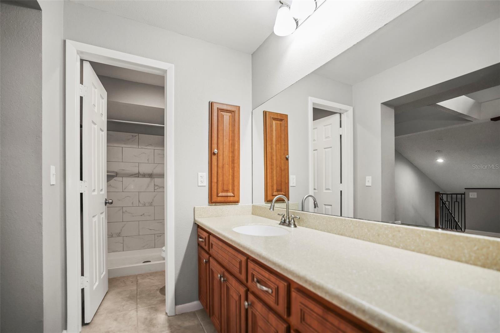 Image 39 of 57 For 2581 Countryside Boulevard 2309