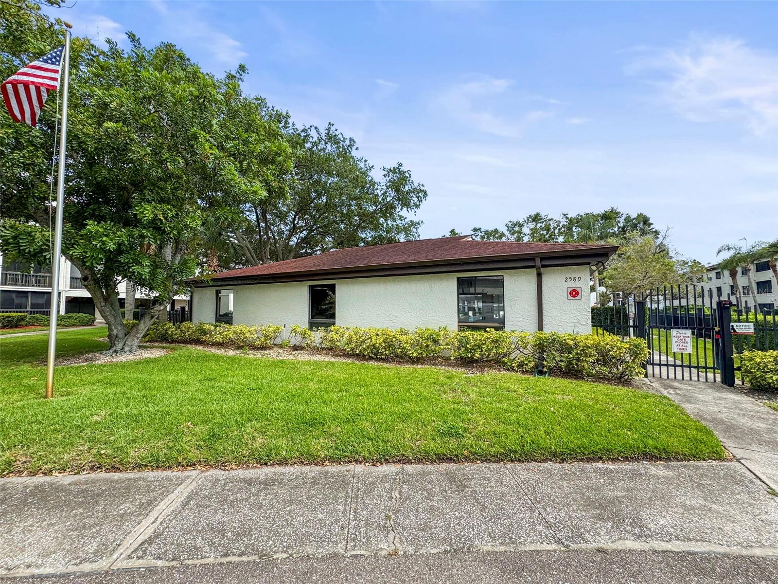 Image 40 of 57 For 2581 Countryside Boulevard 2309