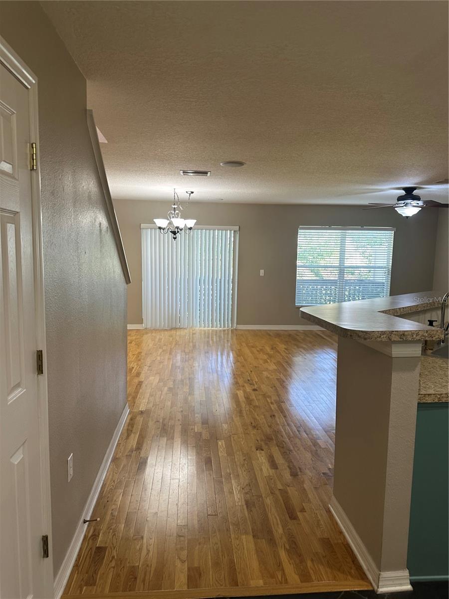 Image 5 of 31 For 11618 Mango Ridge Boulevard
