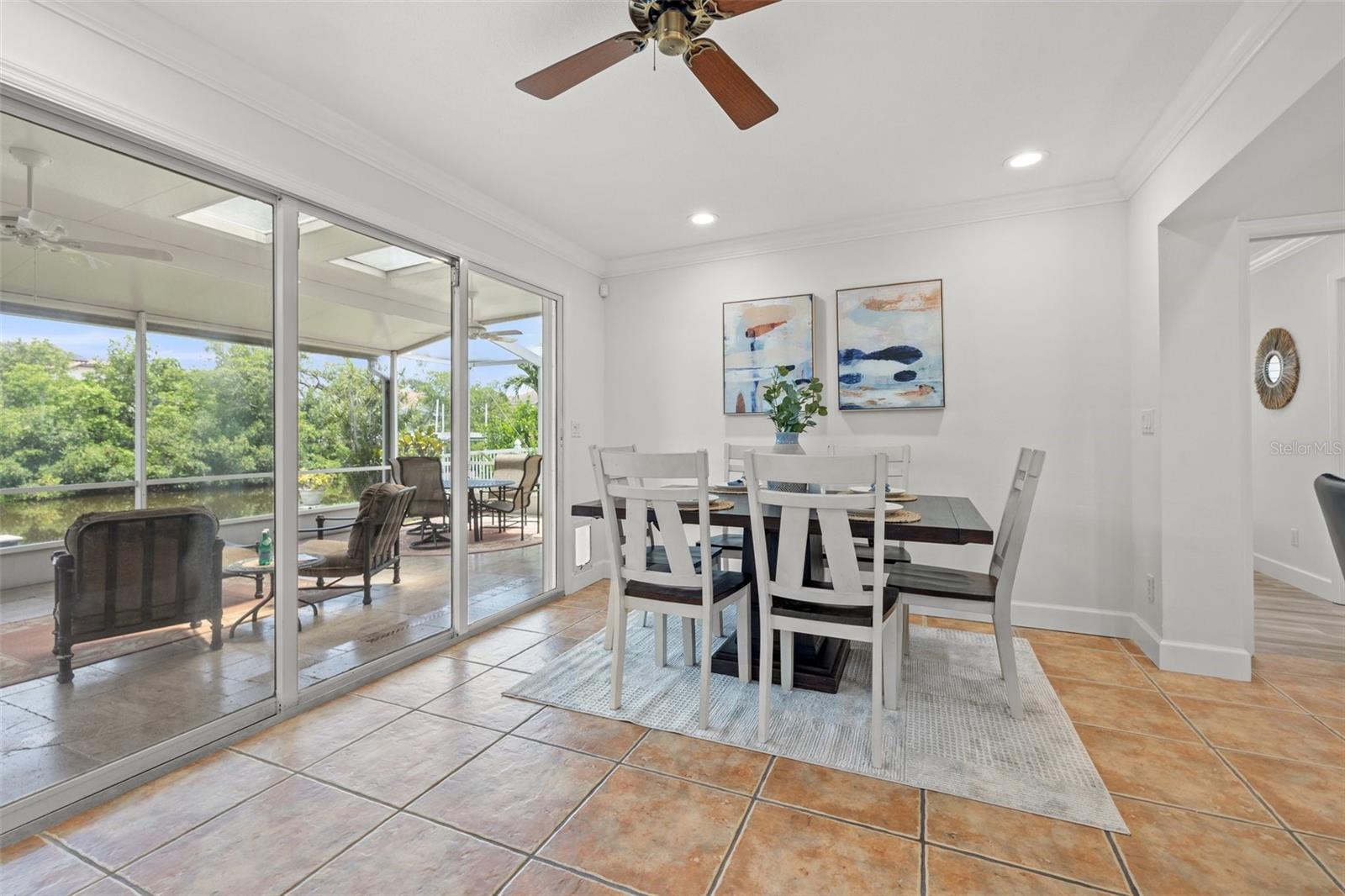 Image 10 of 46 For 715 45th Avenue Ne