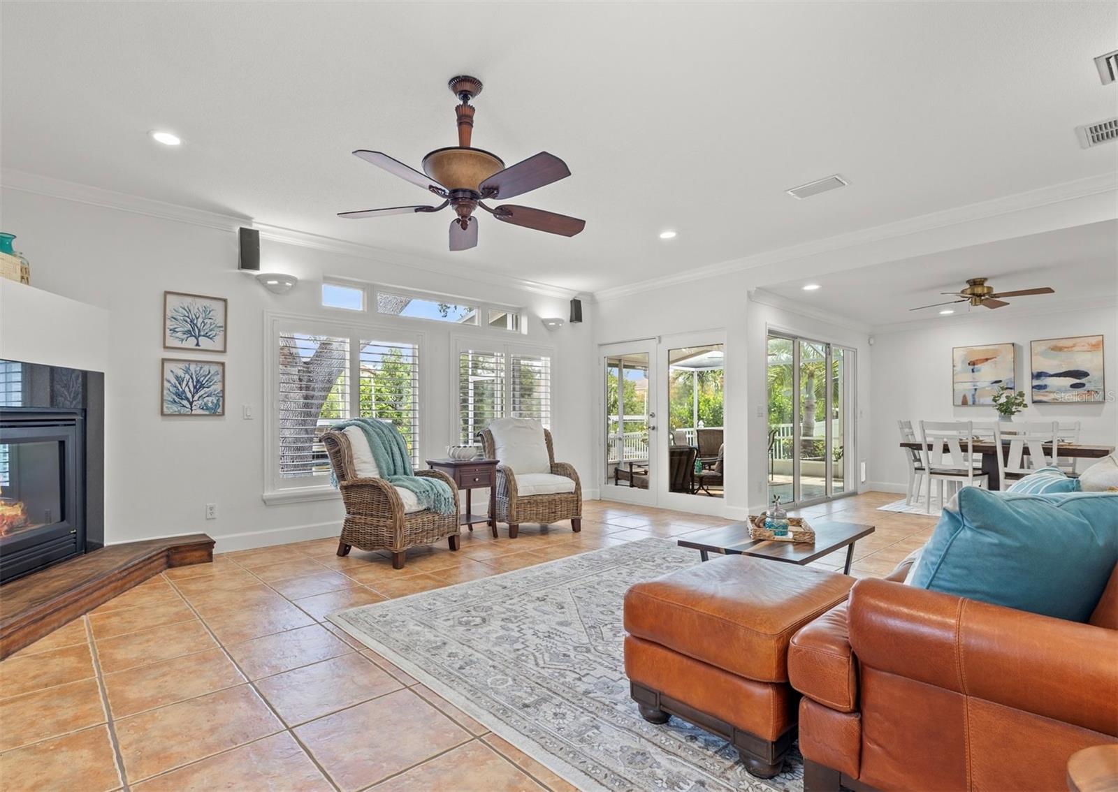 Image 13 of 46 For 715 45th Avenue Ne