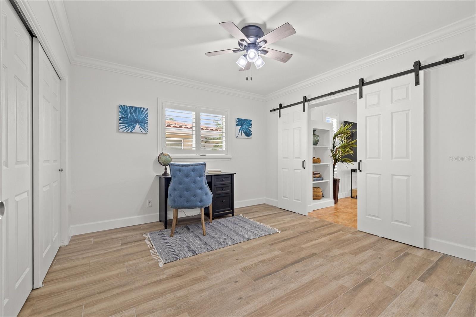 Image 22 of 46 For 715 45th Avenue Ne