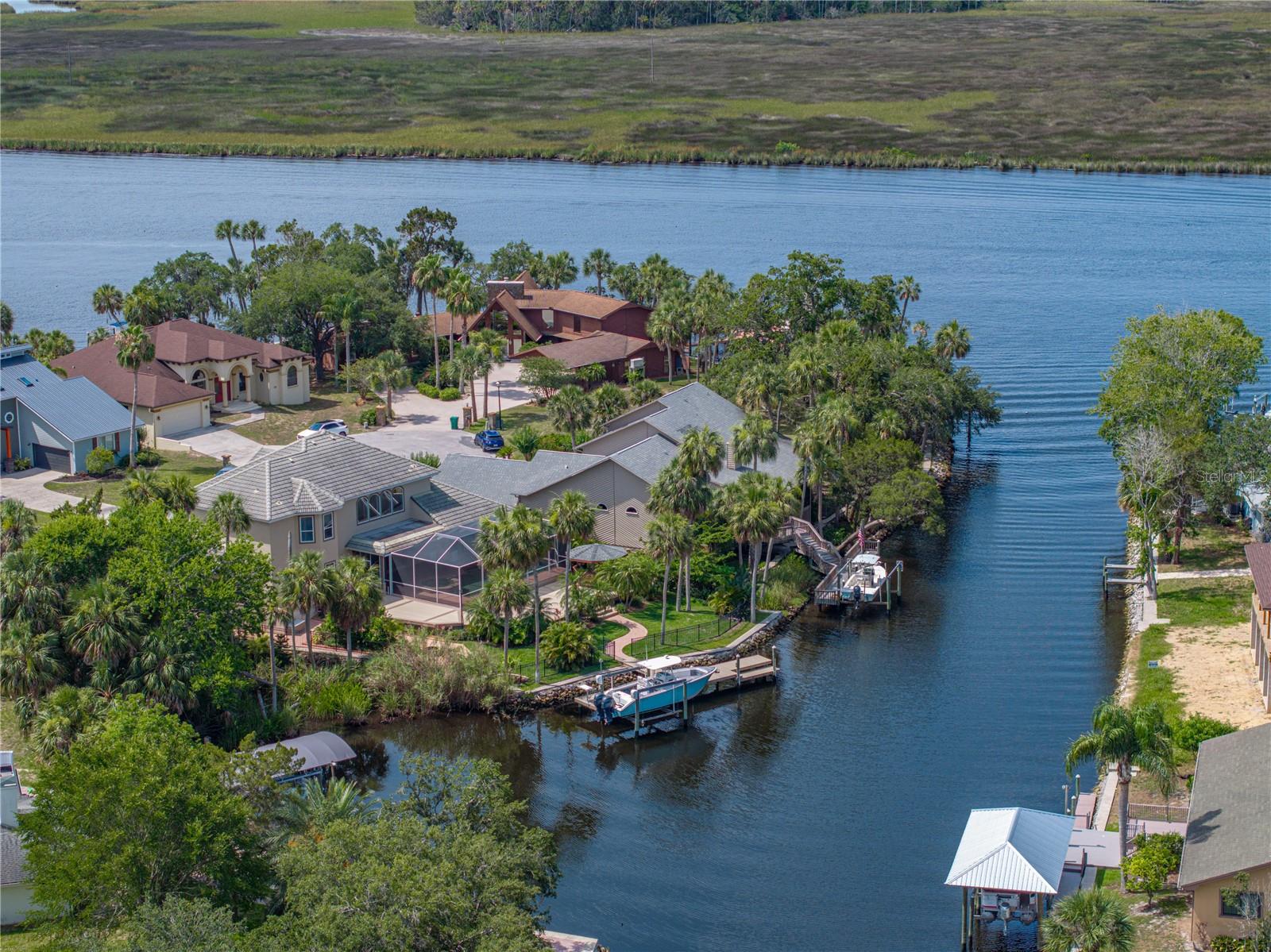 Listing photo id 0 for 5260 Stetson Point Drive