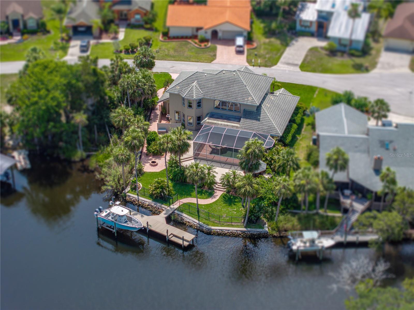 Listing photo id 2 for 5260 Stetson Point Drive