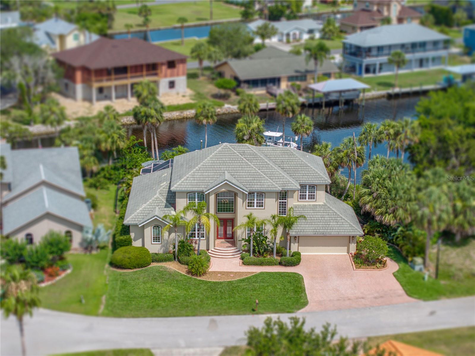 Listing photo id 5 for 5260 Stetson Point Drive