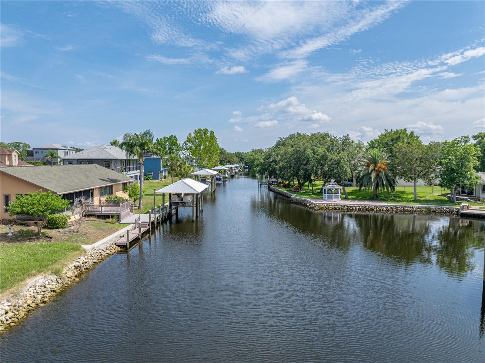 Listing photo id 84 for 5260 Stetson Point Drive