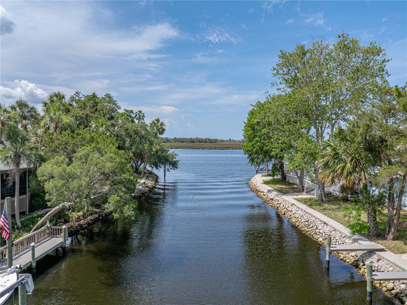 Listing photo id 86 for 5260 Stetson Point Drive
