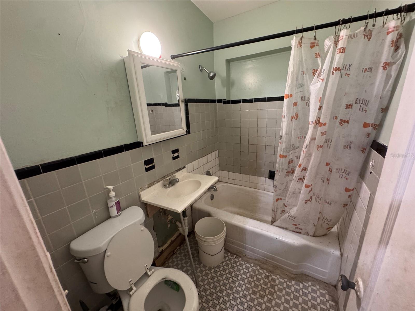 Image 18 of 30 For 485 132nd Street