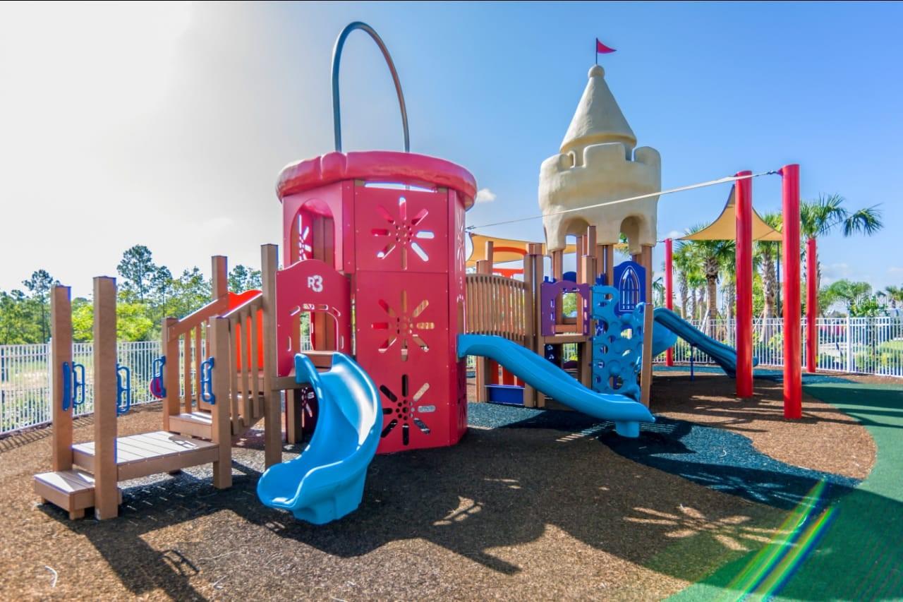 Image 20 of 52 For 1534 Carey Palm Circle